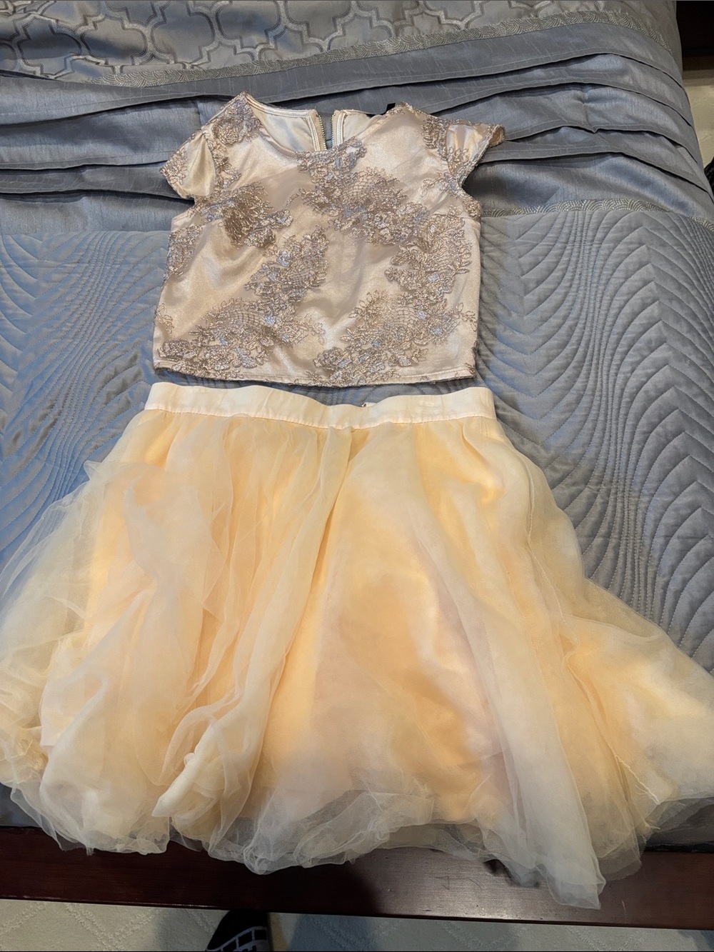 Girls Pearlescent Lace Bodice w/Tulle Skirt Dress by miss behave size 14